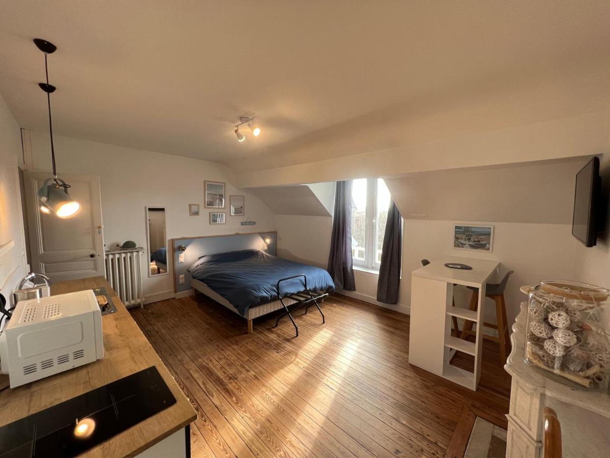 Le Manoir Des Lys Apartment Tilly-sur-Seulles ภายนอก รูปภาพ