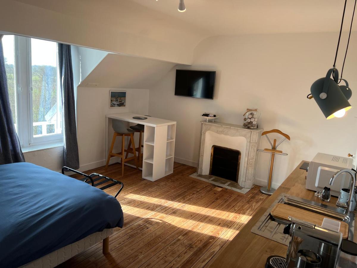 Le Manoir Des Lys Apartment Tilly-sur-Seulles ภายนอก รูปภาพ